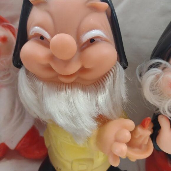 SEVEN DWARFS 7 IN LOT * uSED * - Picture 2 of 6